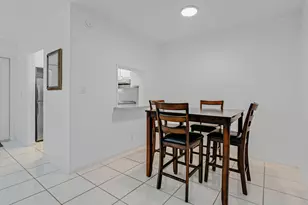 2050 NE 39th St, Lighthouse Point, FL 33064 - Photo 14