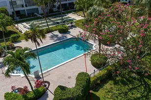 2050 NE 39th St, Lighthouse Point, FL 33064 - Photo 36