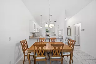 15924 Laurel Oak Cir, Delray Beach, FL 33484 - Photo 10