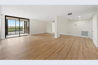 19800 Sandpointe Bay Drive #406, Tequesta, FL 33469 - Photo 10