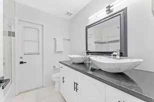 13947 Geranium Pl, Wellington, FL 33414 - Photo 38