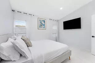 13947 Geranium Pl, Wellington, FL 33414 - Photo 32