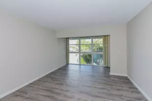 1531 SE Royal Green Cir, Port Saint Lucie, FL 34952 - Photo 8