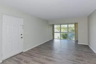 1531 SE Royal Green Cir, Port Saint Lucie, FL 34952 - Photo 6