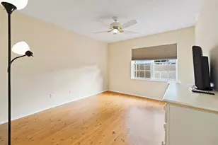 1656 SE Green Acres Cir, Port Saint Lucie, FL 34952 - Photo 6