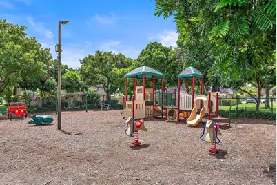 226 Lake Arbor Drive, Palm Springs, FL 33461 - Photo 18