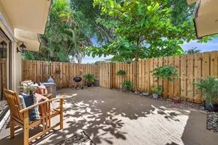 226 Lake Arbor Dr, Palm Springs, FL 33461 - Photo 4