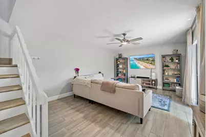 226 Lake Arbor Drive, Palm Springs, FL 33461 - Photo 8