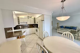 3087 Oakridge U, Deerfield Beach, FL 33442 - Photo 8