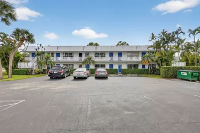 2929 SE Ocean Boulevard #J10, Stuart, FL 34996 - Photo 2
