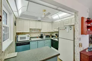 2929 SE Ocean Blvd, Stuart, FL 34996 - Photo 10