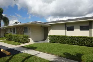 2723 E Emory Dr, West Palm Beach, FL 33415 - Photo 10