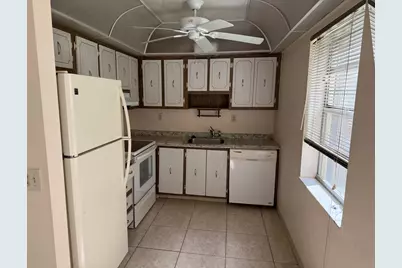 390 Burgundy I, Delray Beach, FL 33484 - Photo 1