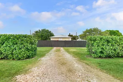 3504 Fontaneda Avenue, Fort Pierce, FL 34947 - Photo 84