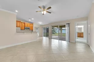 662 SW Jacoby Ave, Port Saint Lucie, FL 34953 - Photo 8