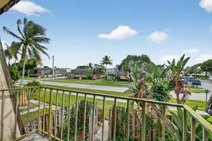 306 Lake Arbor Dr, Palm Springs, FL 33461 - Photo 40