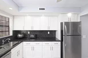 153 Capri D, Delray Beach, FL 33484 - Photo 14