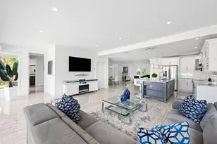 2331 SE 14th St, Pompano Beach, FL 33062 - Photo 12