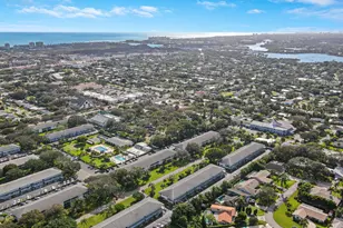 4 Garden St, Tequesta, FL 33469 - Photo 30