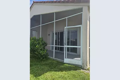 340 NW Breezy Point Loop, Port Saint Lucie, FL 34986 - Photo 4