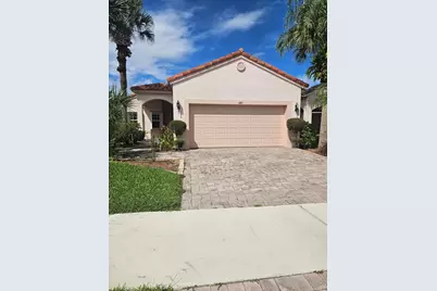 340 NW Breezy Point Loop, Port Saint Lucie, FL 34986 - Photo 1
