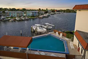 313 Lake Cir, North Palm Beach, FL 33408 - Photo 24
