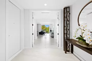 210 SE Mizner Blvd, Boca Raton, FL 33432 - Photo 2