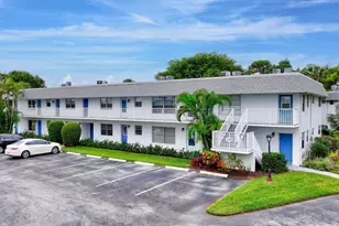 2929 SE Ocean Blvd, Stuart, FL 34996 - Photo 4