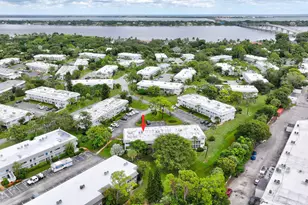 2929 SE Ocean Blvd, Stuart, FL 34996 - Photo 30