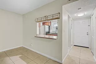 2050 N Congress Ave, West Palm Beach, FL 33401 - Photo 4