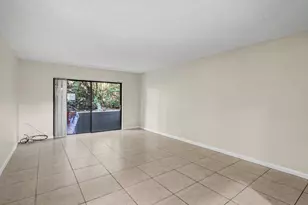 2050 N Congress Ave, West Palm Beach, FL 33401 - Photo 6