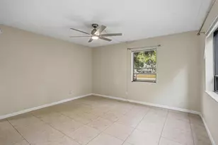 2050 N Congress Ave, West Palm Beach, FL 33401 - Photo 14