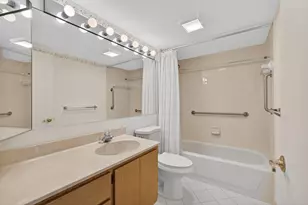 2201 Marina Isle Way, Jupiter, FL 33477 - Photo 18