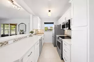 510 High Point Dr, Delray Beach, FL 33445 - Photo 2
