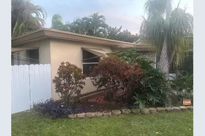 2424 Grant Street, Hollywood, FL 33020 - Photo 2