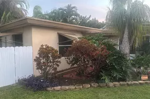 2424 Grant St, Hollywood, FL 33020 - Photo 2