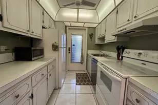 95 North Blvd, Boynton Beach, FL 33435 - Photo 8