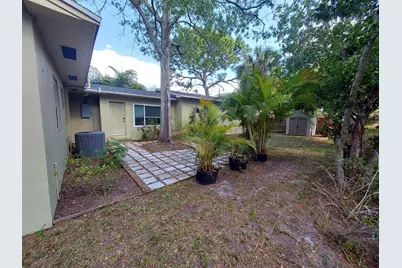 6120 9th Avenue S, Gulfport, FL 33707 - Photo 12