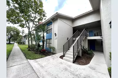 1581 Balfour Point Drive #E, West Palm Beach, FL 33411 - Photo 2