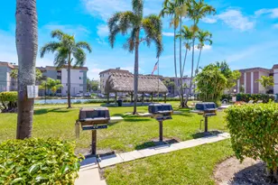 2430 SW 81st Ave, Davie, FL 33324 - Photo 14