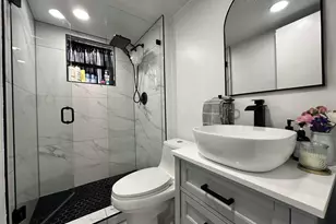 2430 SW 81st Ave, Davie, FL 33324 - Photo 10