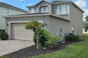 9312 Natures Way, Fort Pierce, FL 34945 - Photo 4