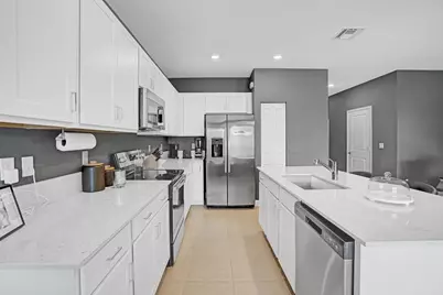 226 SE Woodbark Street, Port Saint Lucie, FL 34984 - Photo 18