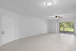 10693 N Military Trl, Palm Beach Gardens, FL 33410 - Photo 2