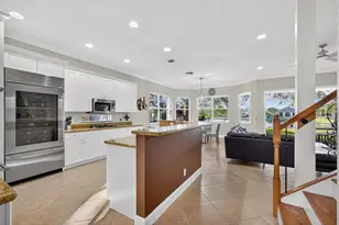 3563 Birague Dr, Wellington, FL 33449 - Photo 8