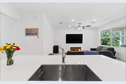 460 Veridian Circle NW, Palm Bay, FL 32907 - Photo 14