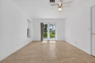 1273 SW 25th Ave, Deerfield Beach, FL 33442 - Photo 22