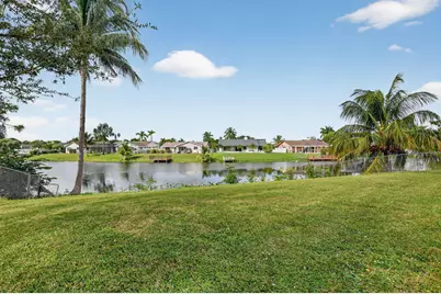 1273 SW 25th Avenue, Deerfield Beach, FL 33442 - Photo 10