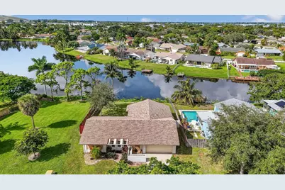 1273 SW 25th Avenue, Deerfield Beach, FL 33442 - Photo 1