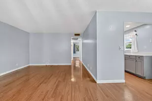 331 Sheffield N, West Palm Beach, FL 33417 - Photo 4